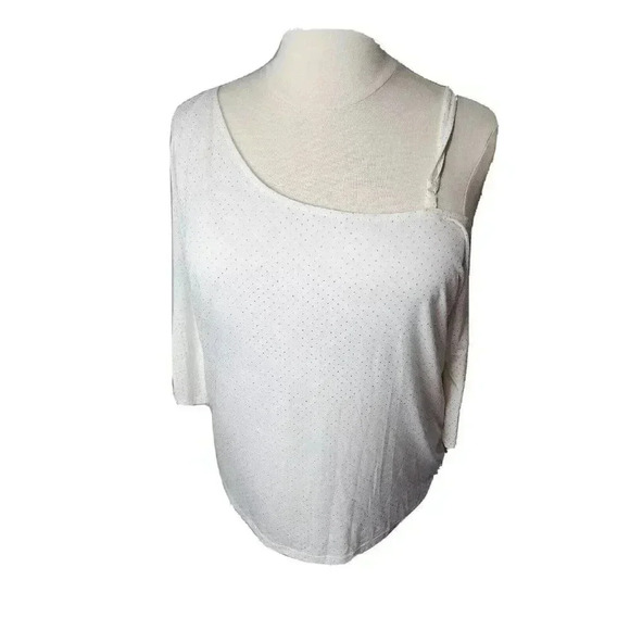 Torrid Plus Size 2 (2X) Ivory With Glod Studs Top One Off-Shoulder - Picture 1 of 7